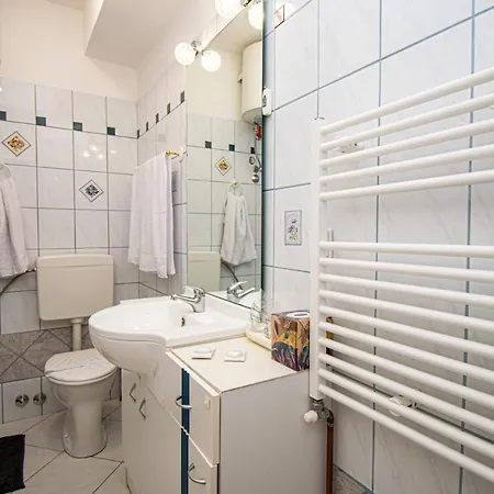 Prodan Apartment *