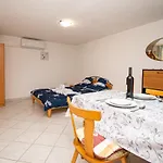 Prodan Apartament